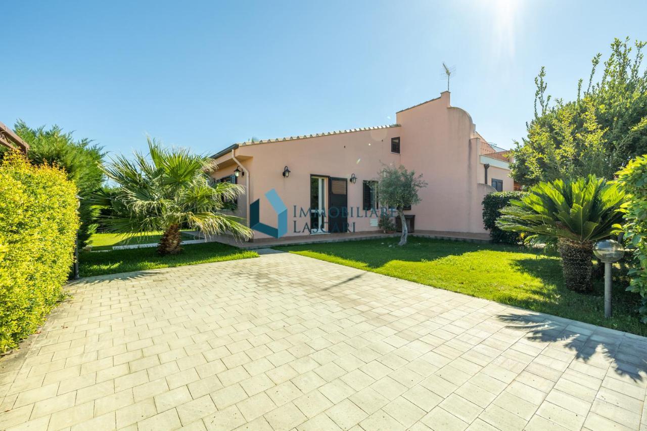 Villa Limuti Con Piscina Condominiale Campofelice Di Roccella Extérieur photo